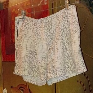 Philosophy White Textured Look Shorts
